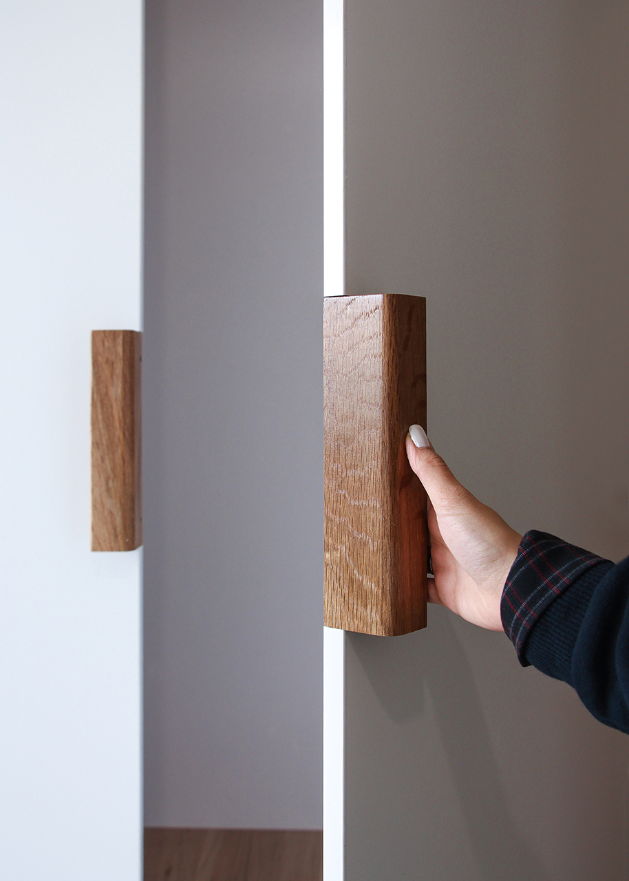 Econtext Interior Design details Wooden Closet Door handle for Apartment No.149